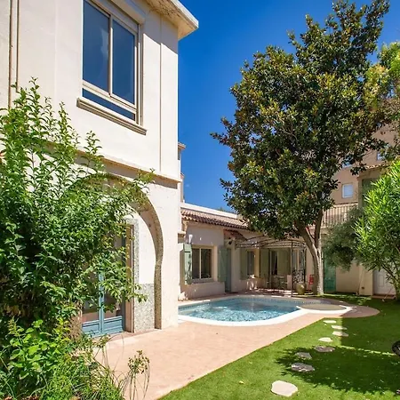 Oasis Secrete 6 Personnes Avignon
