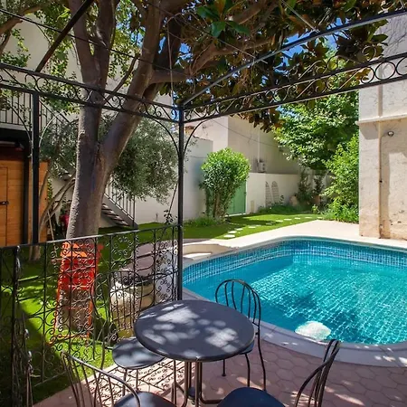 Holiday home Oasis Secrete 6 Personnes *